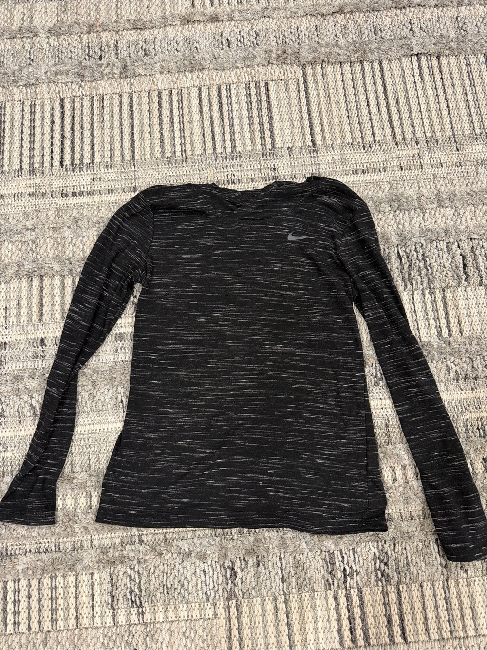 Nike Women's Black Space Dye Hooded Long Sleeve Performance Top Small